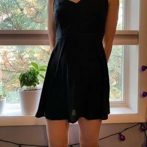 Black mini flowy dress
